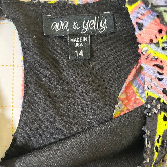 Ava & Yelly Crochet Mini Dress Teen Size 14 Multi Color Geometric Pattern Tunic - Picture 6 of 10